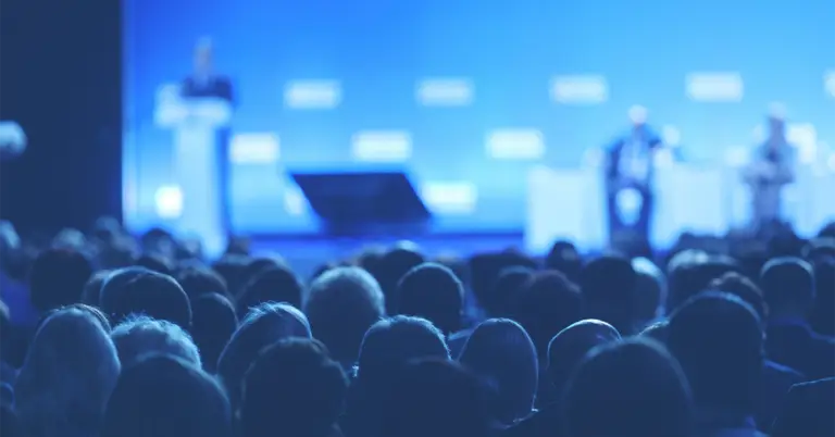 The Pros and Cons of Traditional vs. Digital Accounting for Event Companies