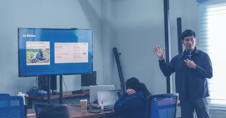 Exploring AI and Adaptive Innovation: Insights from The BIG Buzz! AI Hybrid Seminar