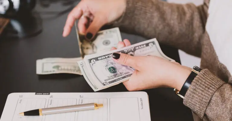 10 Practical Bookkeeping Tips for Entrepreneurs
